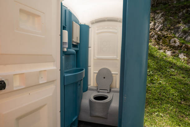 Best Portable toilet rental cost  in Eustace, TX